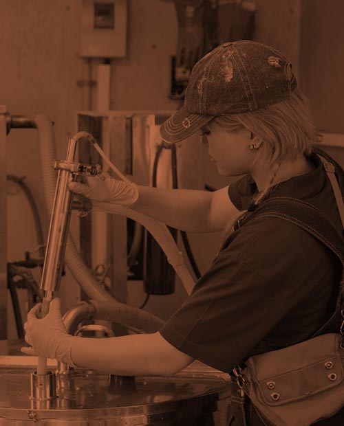 スタッフの作業風景